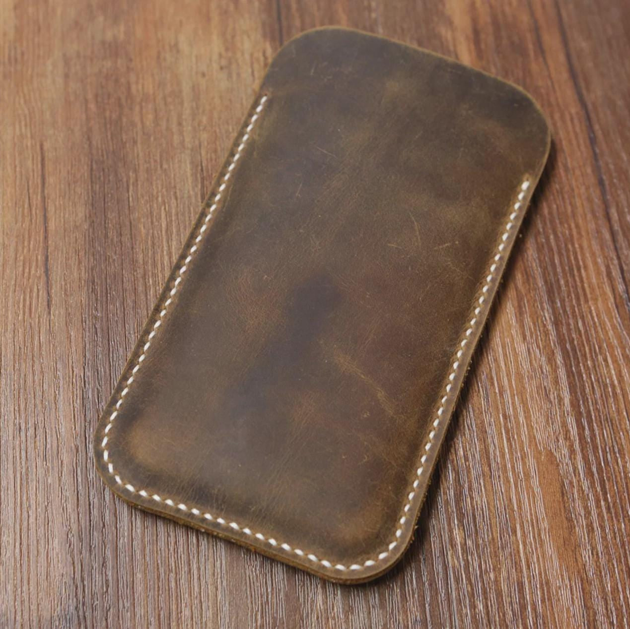 Leather Phone Sleeve  Handmade - Personalized - Tigre X Studio
